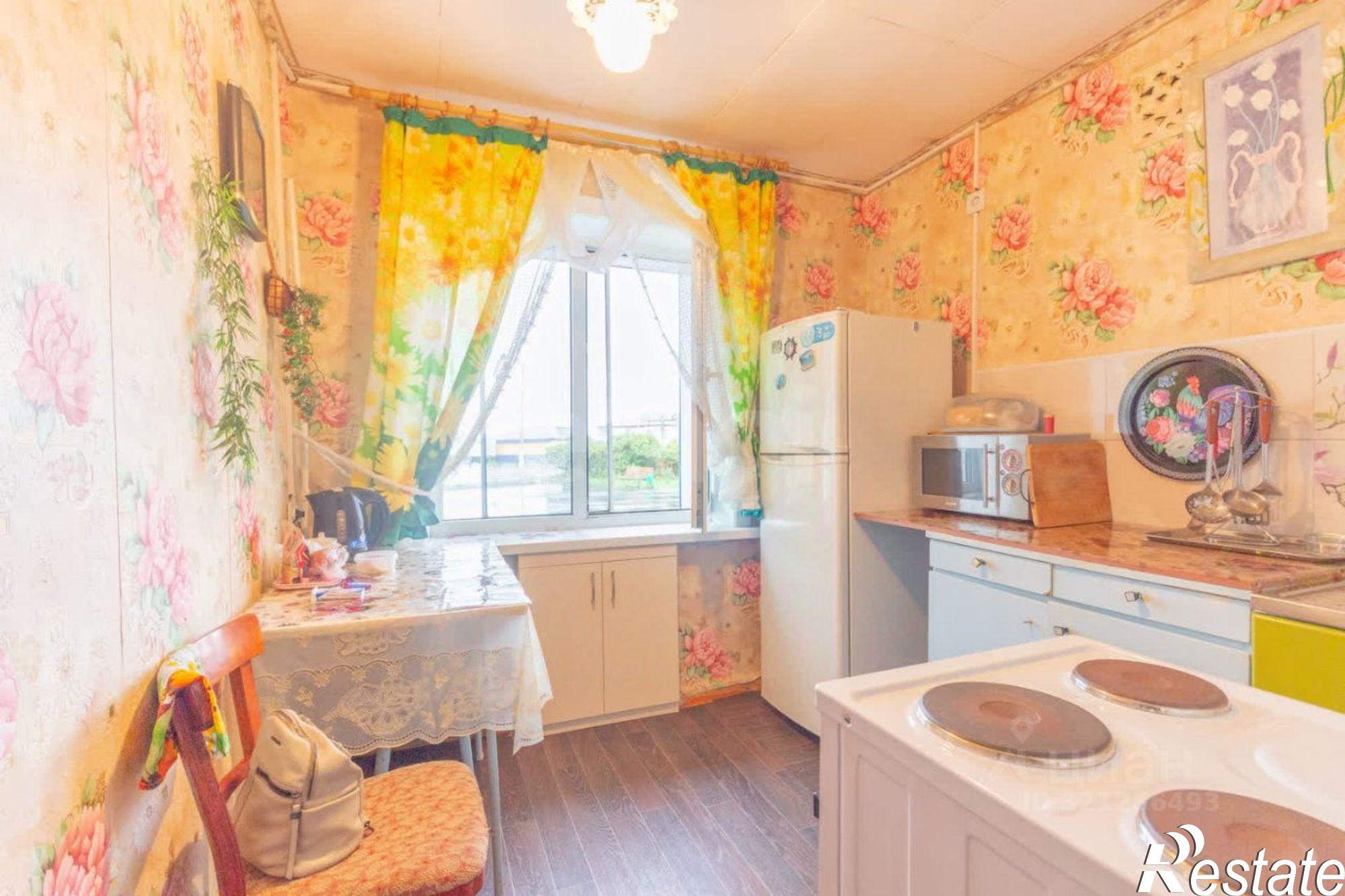 Купить квартиру за 2 400 000 рублей на ул Речная, 1