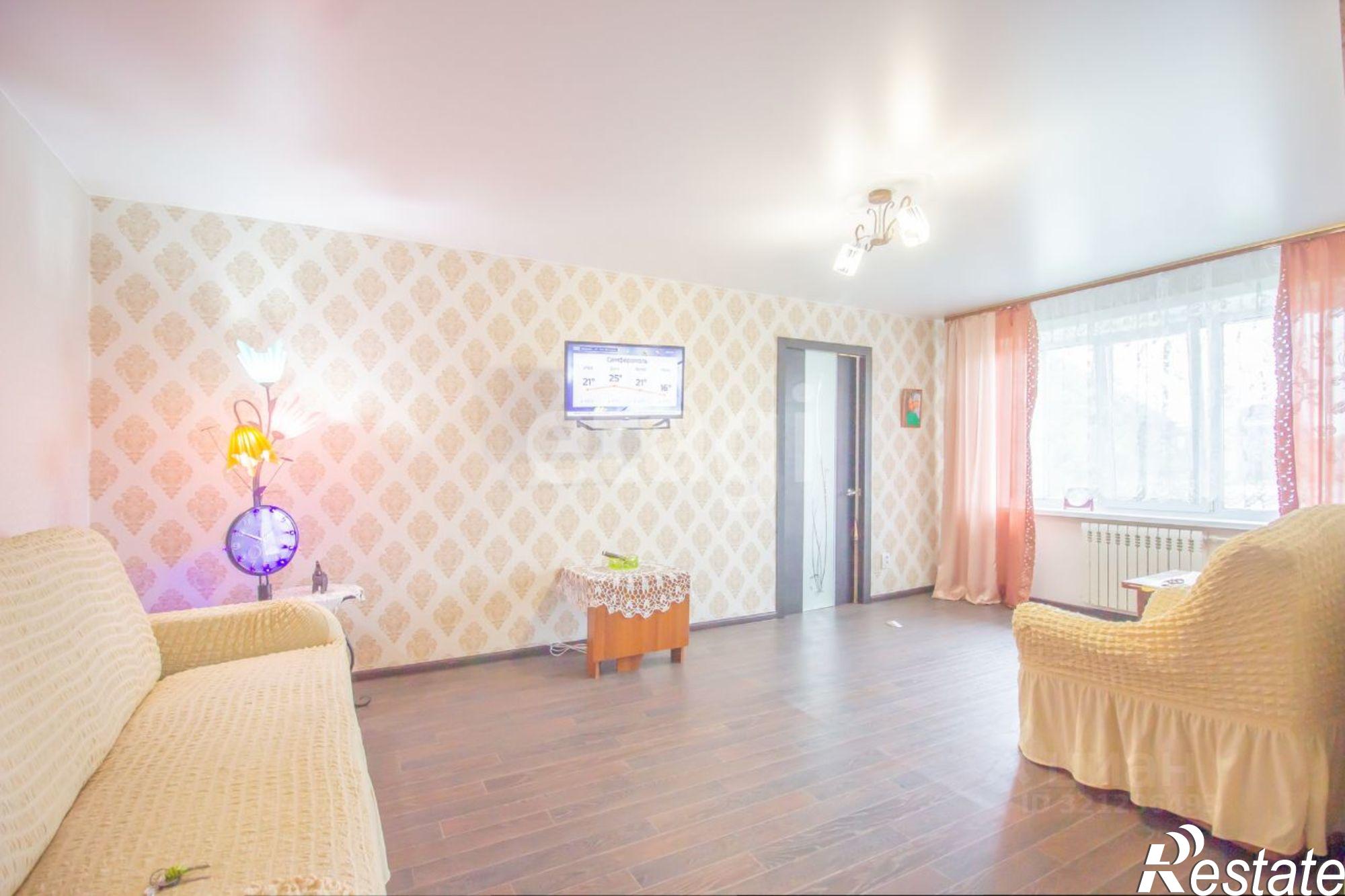 Купить квартиру за 2 400 000 рублей на ул Речная, 1