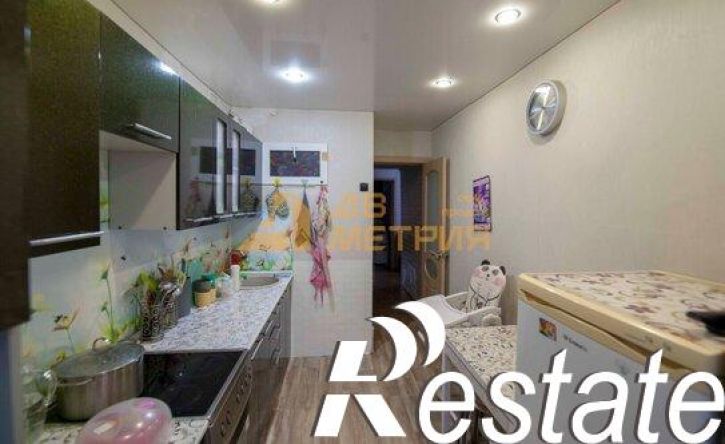 3-комн квартира улица Невельского, 24,  д. 24